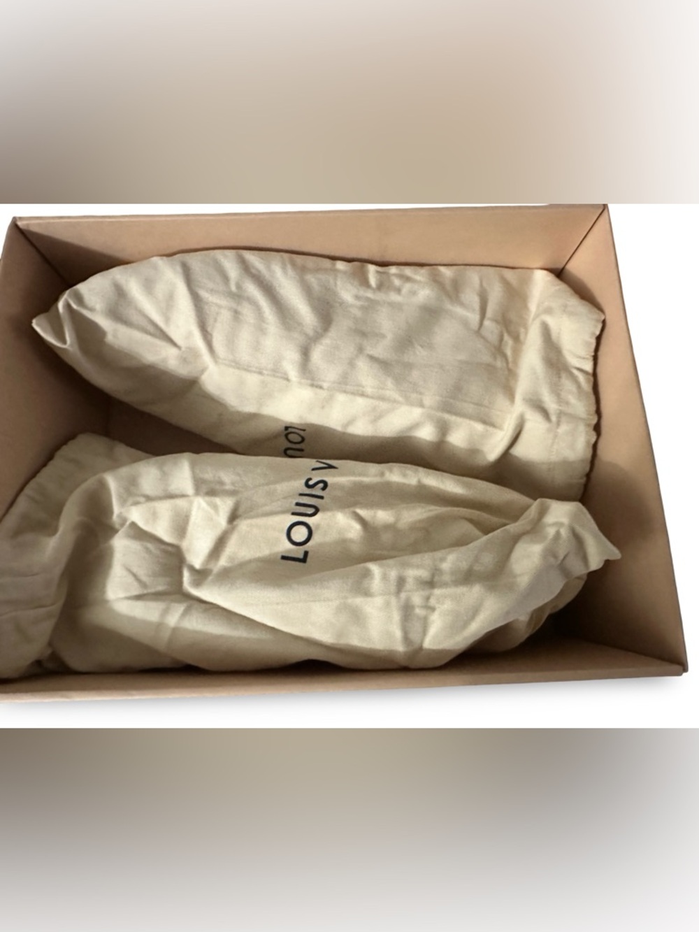 Virgil Abloh x Louis Vuitton pink sneakers. New. Size uk12 us13 - Picture 8 of 9